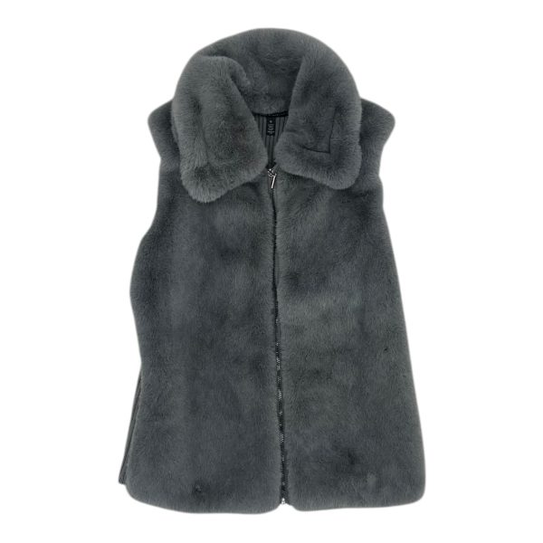 Vest Faux Fur & Sherpa By White House Black Market In Grey, Size:S Sale