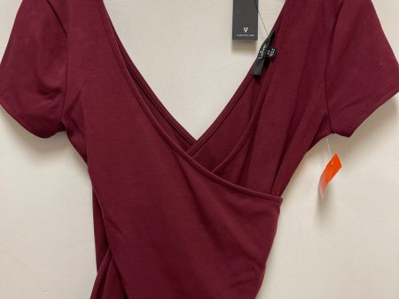 Top Short Sleeve By Lulus In Red, Size: Xs Discount