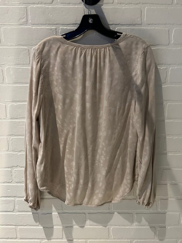 Top Long Sleeve By Cloth & Stone In Tan, Size: M For Cheap