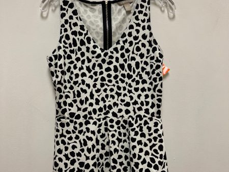 Top Sleeveless By Banana Republic In Black & White, Size: S For Cheap