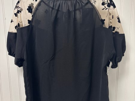 Top Short Sleeve By Clothes Mentor In Black, Size: M on Sale