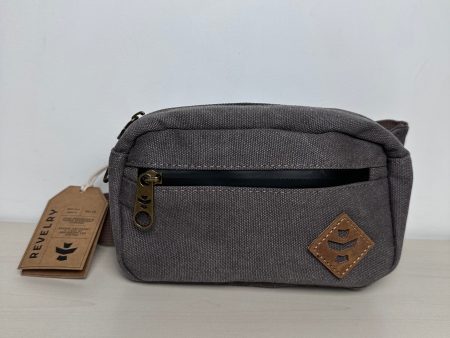 Belt Bag By REVELRY, Size: Small Cheap