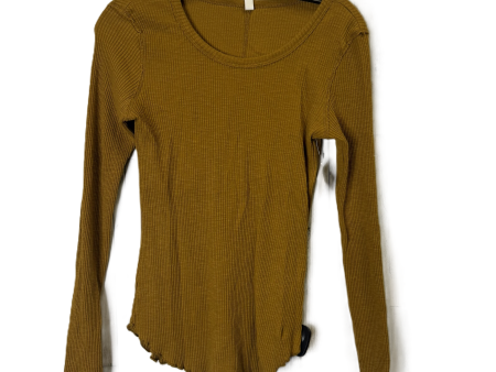 Top Long Sleeve Basic By Wishlist In Yellow, Size: L Sale